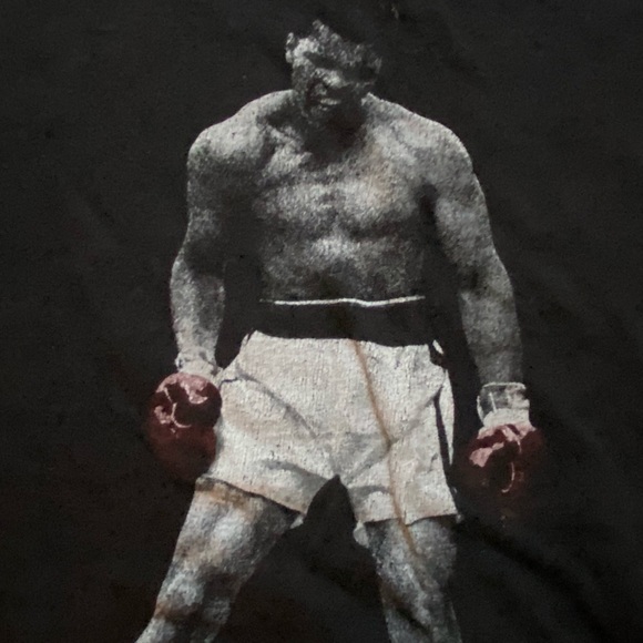 Muhammad Ali T-Shirt used but good condition large - Picture 1 of 2